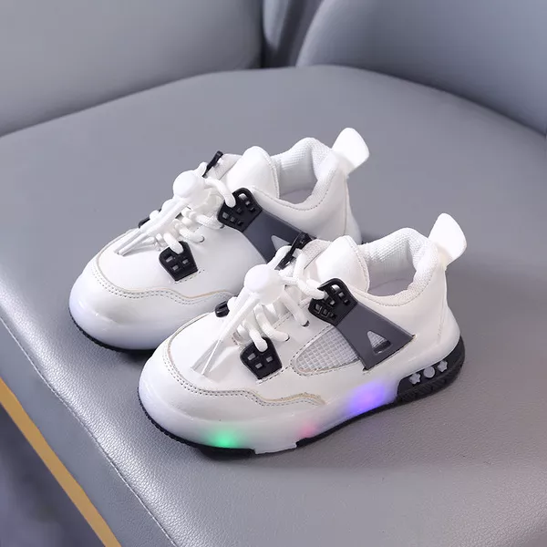 Kurishop Kids GlowRun LED Sneakers – Breathable Mesh, Non-Slip Sole (Size 21–30)